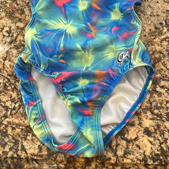 Leotard - Picture 2 of 3